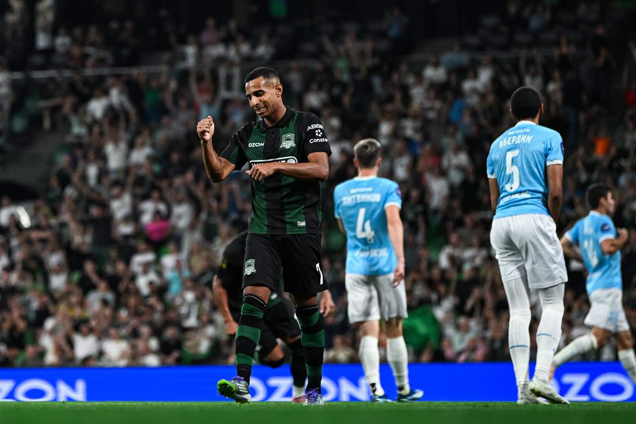 Victor Sá em ação com a camisa do Krasnodar, da Rússia - Foto: Divulgação/Krasnodar
