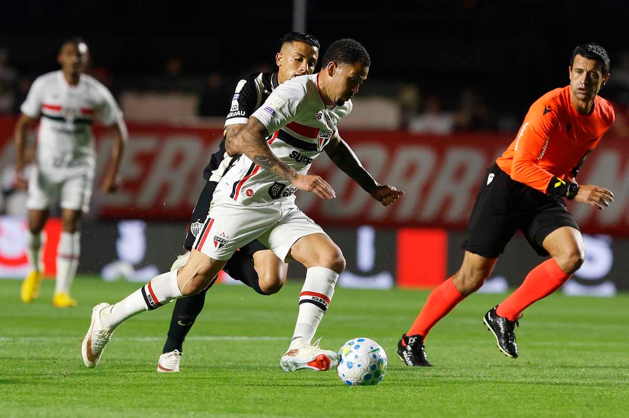 São Pàulo x Atlético MG - Campeonato Brasileiro - Rubens Chiri / Perspectiva