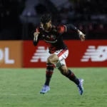 Planejamento do São Paulo para 2025 passa por mais minutos a William Gomes; entenda