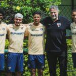 Veja quais jovens da base estão no radar da diretoria e da comissão técnica do São Paulo para 2025