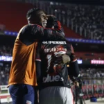 São Paulo frustra torcida em despedida, mas termina ano com bom aproveitamento no Morumbis