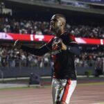 André Silva fecha 2024 sendo mais letal que Calleri e acirra disputa no São Paulo