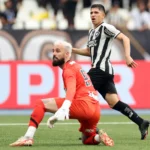Botafogo vence reservas do São Paulo e é campeão brasileiro após 29 anos