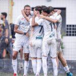 Luca Meirelles brilha, Santos vira sobre o São Paulo e segue invicto no Brasileiro sub-20