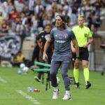 Zubeldía destaca atuação de Rafael no empate contra o Atlético-MG e elogia dupla de volantes