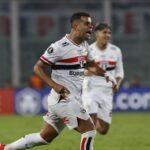 Alisson celebra gol em 40º jogo pela Libertadores e fim de tabu do São Paulo em Córdoba