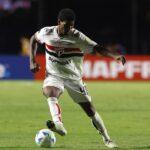 Lucas Ferreira agrada Zubeldía em primeiro jogo como titular do São Paulo