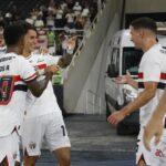 Confira a provável escalação do São Paulo para o clássico contra o Santos