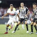 Comitê de Especialistas da CBF reconhece pênalti de Brazão em Alves em São Paulo x Santos