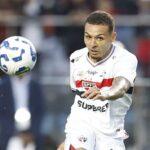 Alves comenta ascensão no São Paulo e projeta Copa do Brasil: “Sonho realizado”