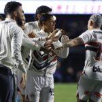 Análise: São Paulo vence, mas falha ao não encaminhar a classificação em casa