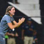 Zubeldía minimiza pressão no São Paulo após nova vitória: “A paixão está em jogo”
