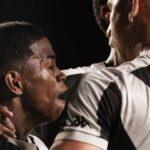 São Paulo é goleado pelo Vasco e desperdiça chance de entrar no G8 do Brasileirão sub-20