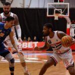 São Paulo vence o Brasília e larga na frente nas oitavas de final do NBB