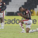 Artilheiro, André Silva marca em três jogos seguidos pela primeira vez no São Paulo