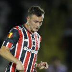 Santi Longo revela que não foi um pedido de Zubeldía e fala sobre passagem no São Paulo