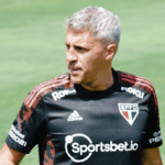 De volta ao São Paulo, Hernán Crespo vai reencontrar seis jogadores da sua primeira passagem