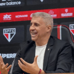 Crespo diz que volta ao São Paulo “melhor do que antes” e afirma: “A urgência é o Brasileirão”