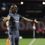 São Paulo vive bipolaridade na temporada sob o comando de Luis Zubeldía; entenda