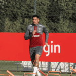Escalação do São Paulo: Crespo deve repetir time titular no clássico contra o Corinthians