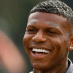 Arboleda é gênio, craque ou bom jogador? A resposta reta e direta de Muller após polêmica com zagueiro do São Paulo