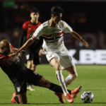 De olho na Copa do Brasil, São Paulo não perde por dois gols para o Athletico-PR há 12 anos
