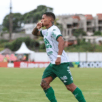 Entenda como o São Paulo convenceu o Metalist a liberar Maílton definitivamente
