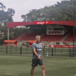 Wendell participa de parte do treino e se aproxima de retorno no São Paulo