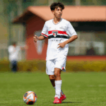 Em Cotia, São Paulo enfrenta o Santos pelo Brasileiro Sub-17