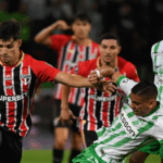 São Paulo escapa de dois pênaltis e segura empate com o Atlético Nacional