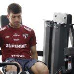 Tapia e Ferraresi voltam a treinar no São Paulo; Oscar iniciará transição física