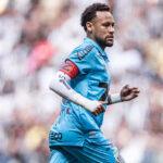 Neymar critica gramado sintético da Arena MRV após empate do Santos