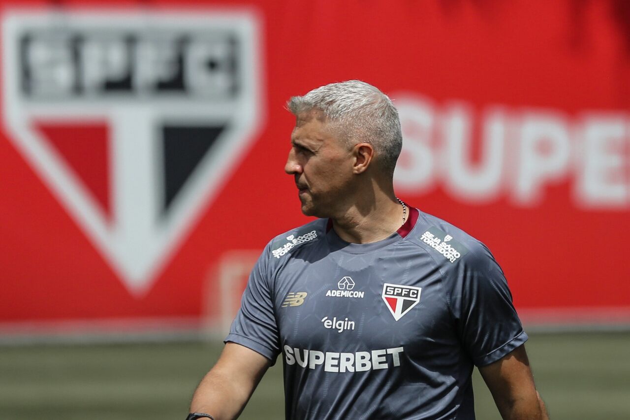 Jogadores do São Paulo ganham três dias de folga; lesionados seguem tratamento no CT