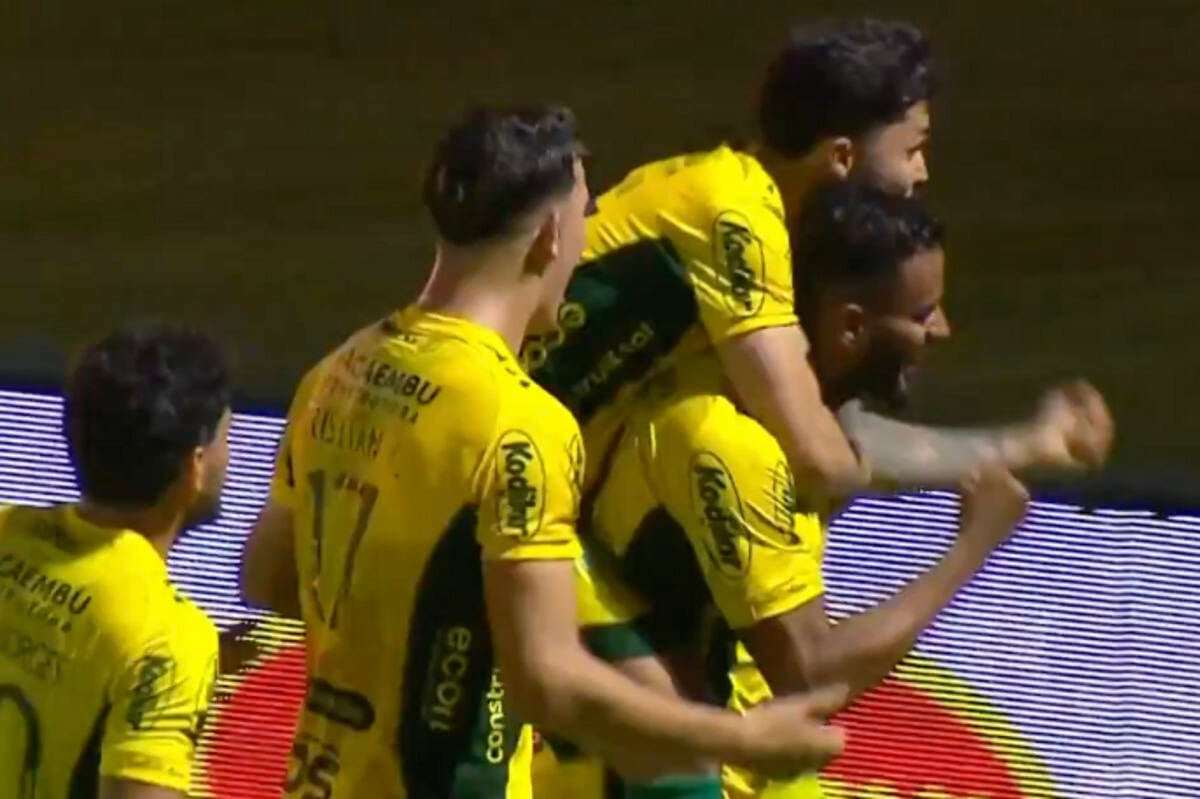 Impiedoso, Mirassol aplica dura derrota ao São Paulo no Brasileirão