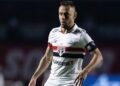São Paulo encaminha acordo com Rafinha para cargo na diretoria