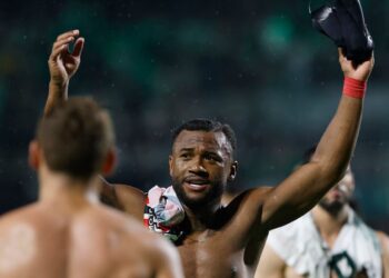 Luan retoma espaço com Crespo e busca renovação com o São Paulo