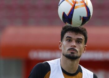 São Paulo registra Cauly na CBF e corre para poder utilizá-lo no Paulistão