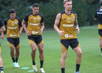 Sem Lucas, São Paulo inicia preparação para enfrentar o Palmeiras