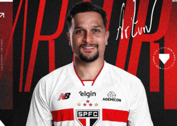São Paulo anuncia a contratação de Artur