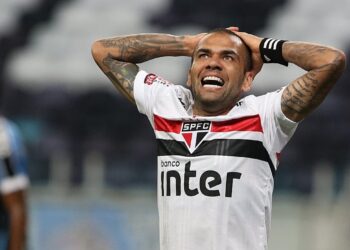 São Paulo só quita dívida com Daniel Alves em dezembro de 2026