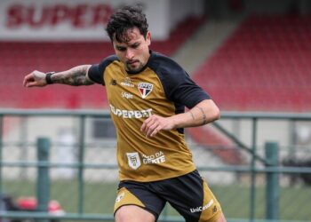 Retorno de dois jogadores marca reapresentação do São Paulo