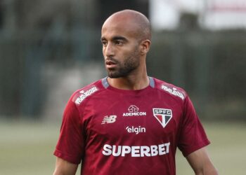 Lucas tem previsão de retorno e pode reforçar o São Paulo