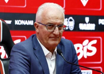 São Paulo sofre com baixas, e Dorival prepara mudanças contra o Cruzeiro